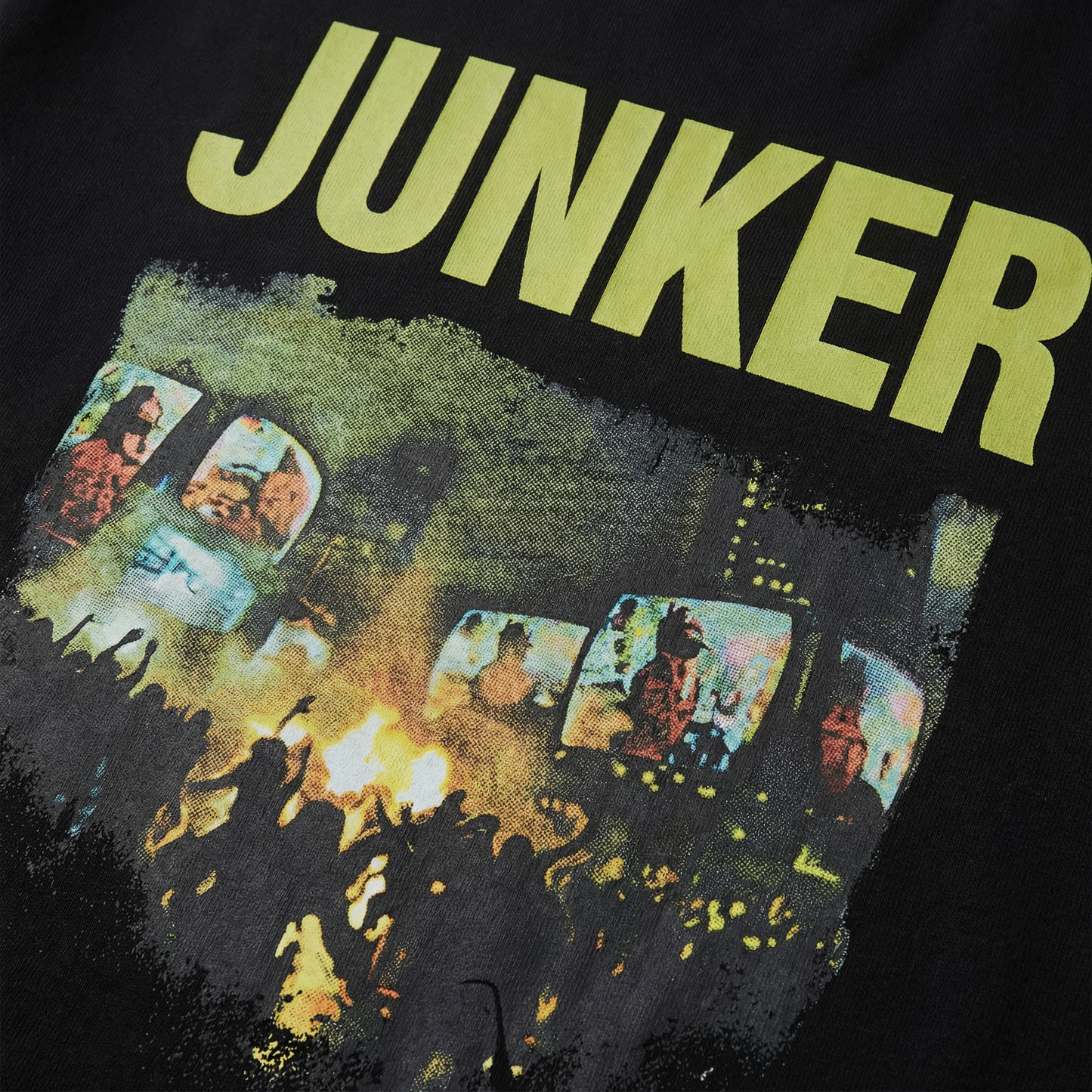 RIOT JUNKER GRAPHIC SWEAT