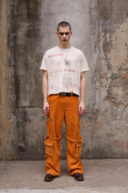 GRAFFITI GRAPHIC TEE